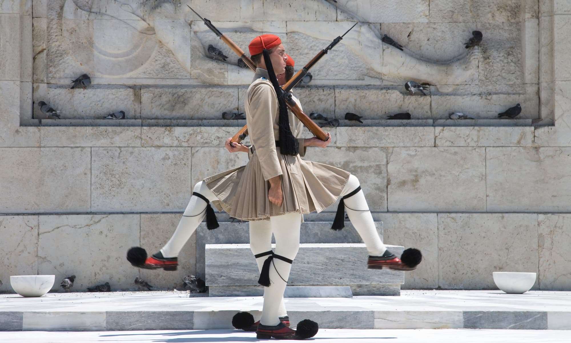 Parlement Athènes et folklore grec