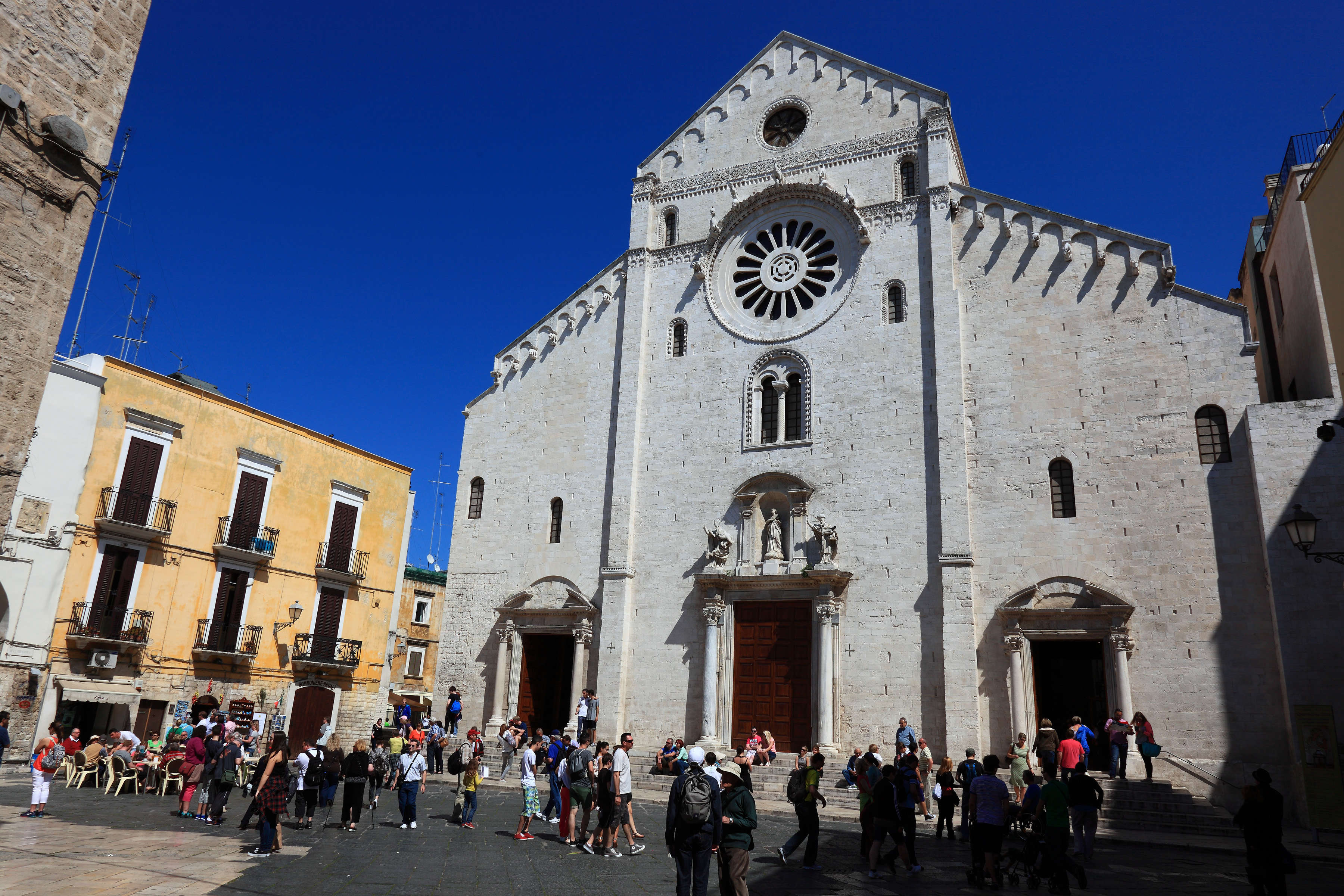 Bari