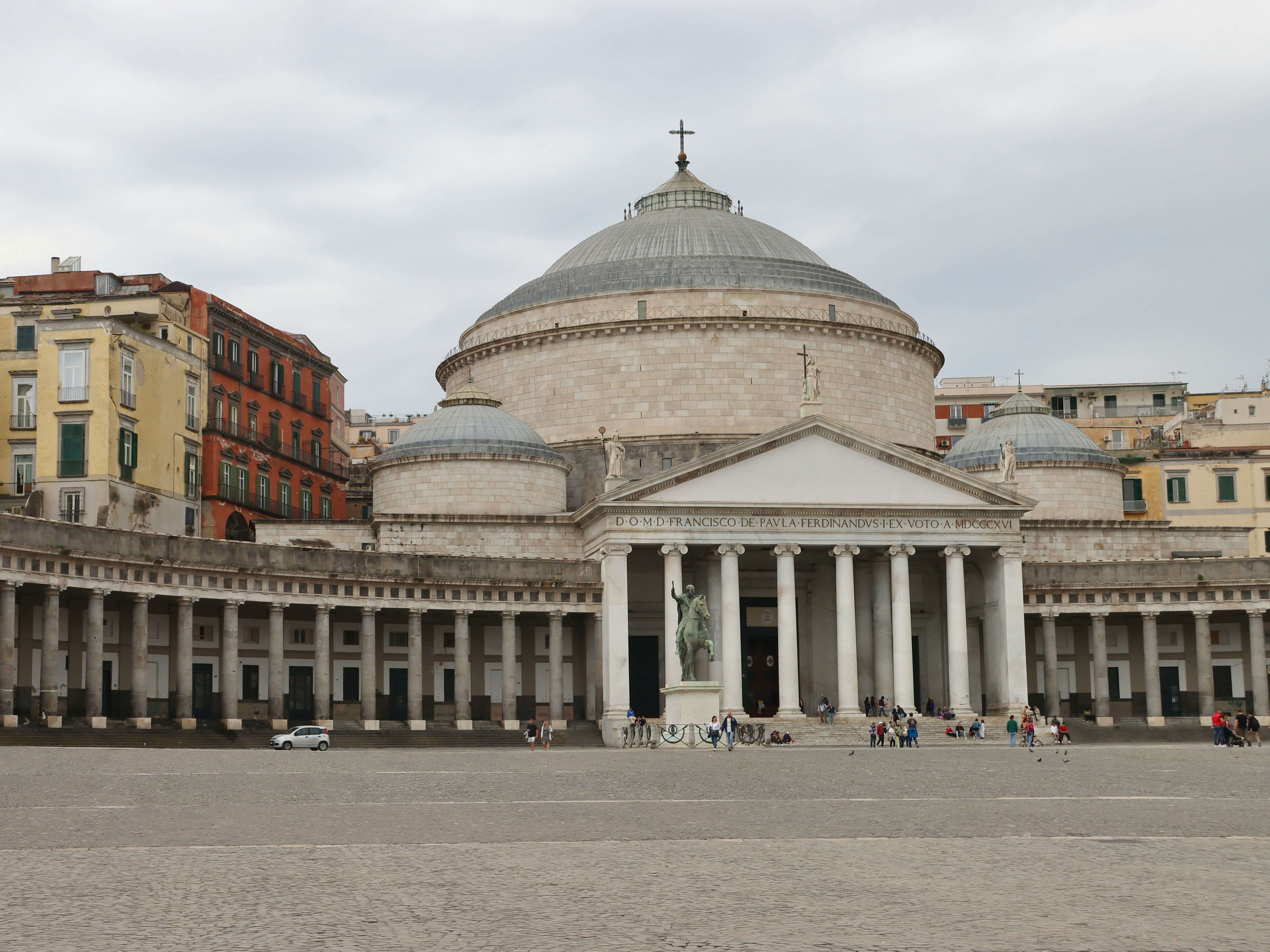 San Ferdinando Santa Lucia  Grandeur et Majeste Royales